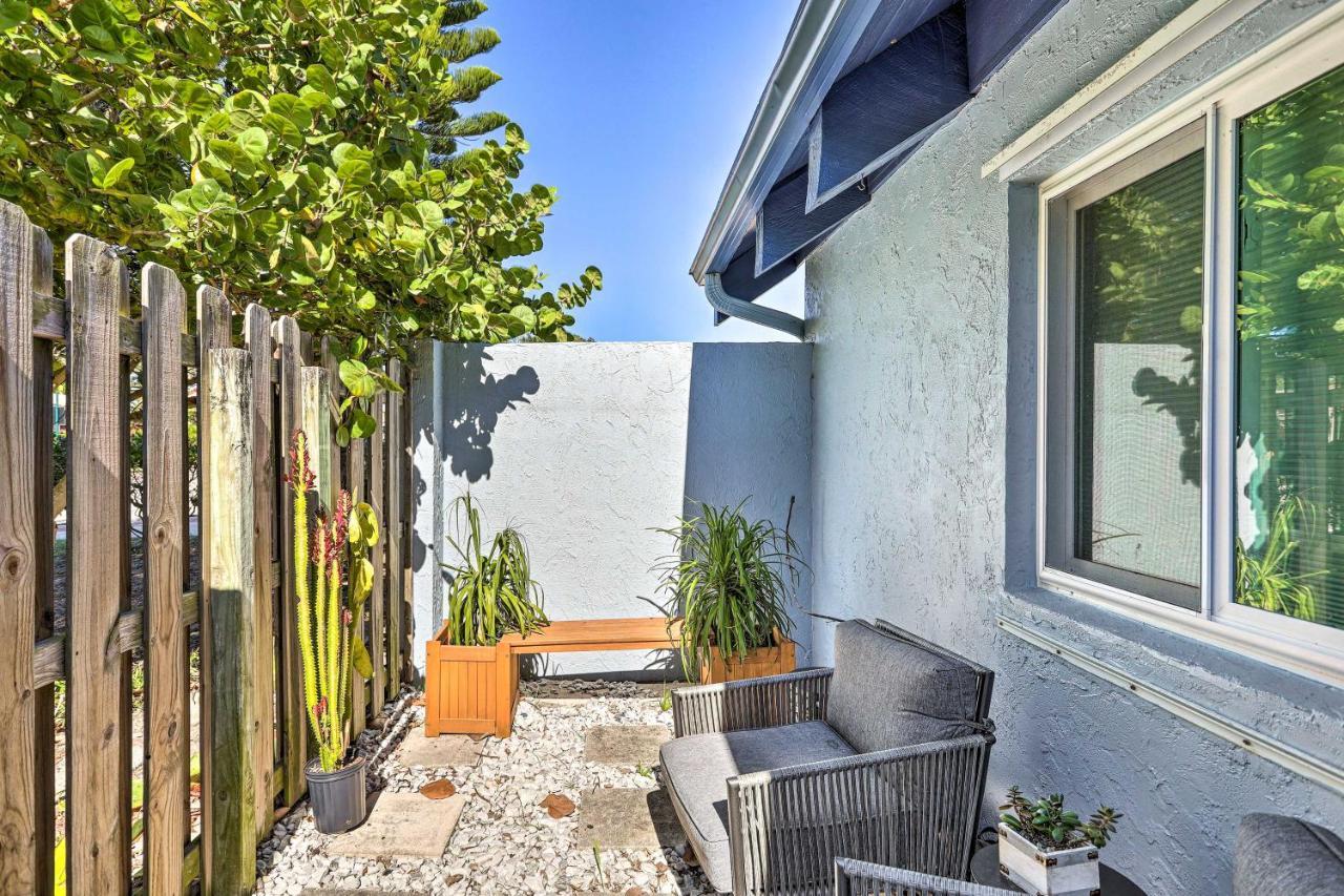 Cape Canaveral Home With Balcony Walk To Beach Extérieur photo